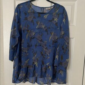 LOGO by Lori Goldstein Blue Floral Blouse